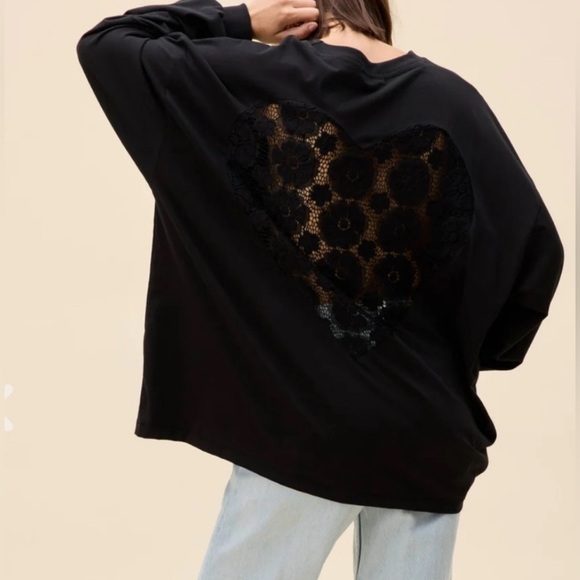 NWT Daydreamer x Free People Lace Heart Back Long Sleeve Tee in Black onyx OS - Picture 1 of 3